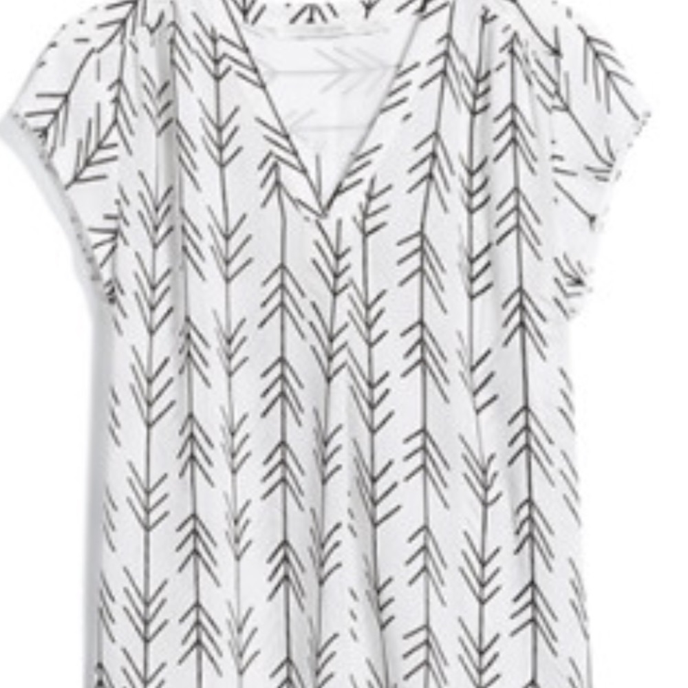 Fun2fun Lillian v neck blouse